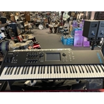 Yamaha MODX7 USED Synthesizer Keyboard - 76 Key, with Gig Bag